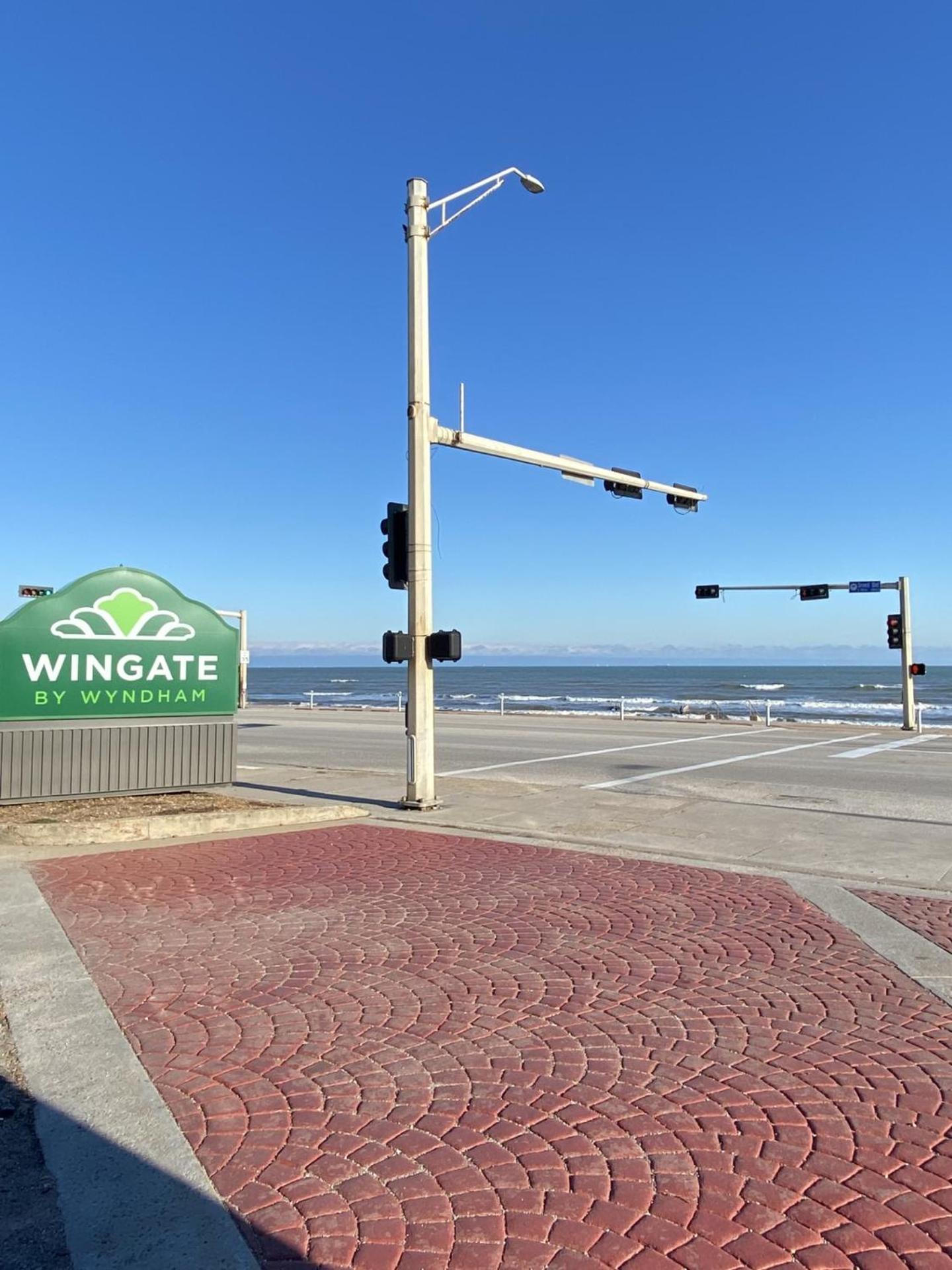 Wingate By Wyndham Galveston East Beach Екстериор снимка